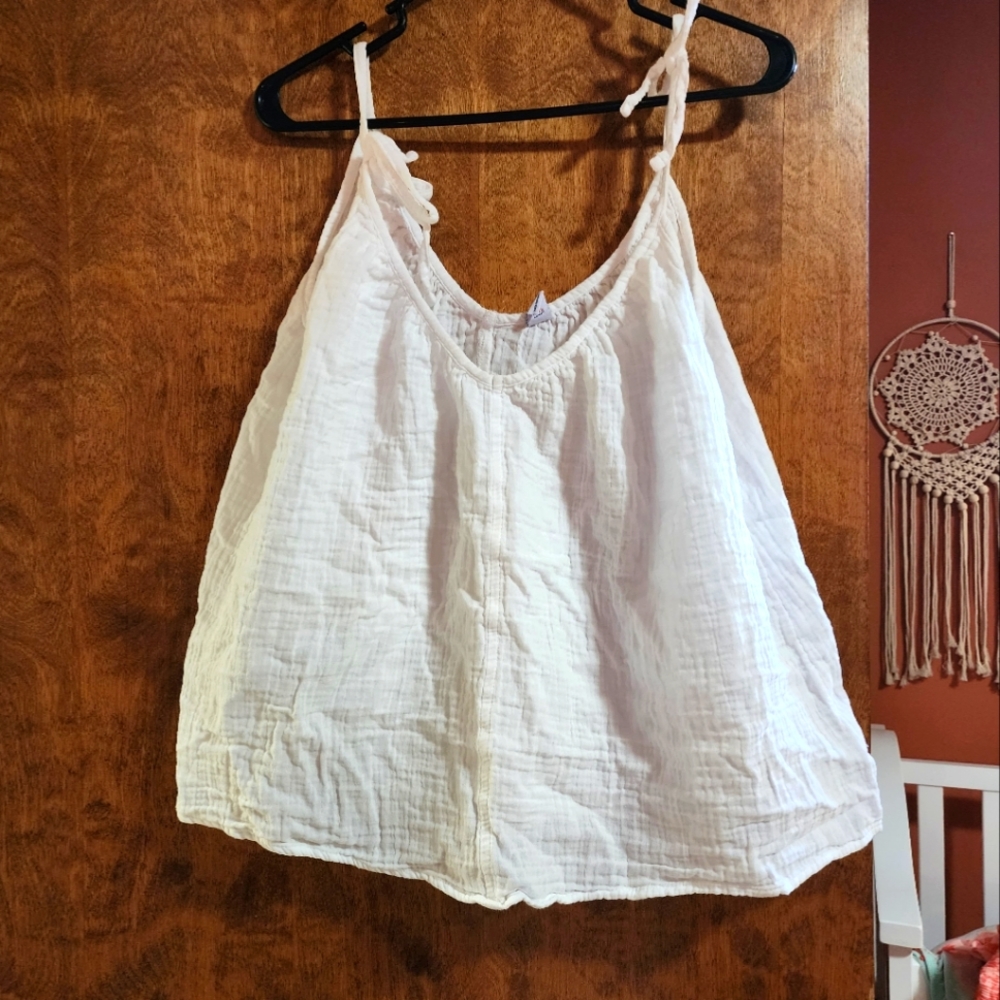 Old navy tank top